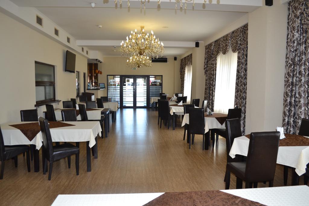 Hotel Athos Voluntari Екстер'єр фото